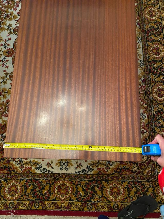 Mesa de sala extensible de madera