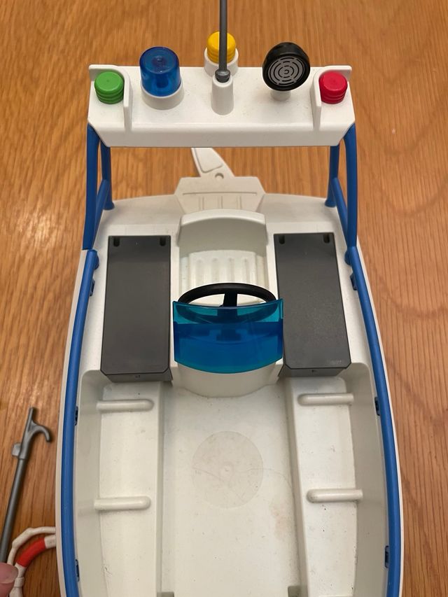 Lancha Policía Playmobil con Accesorios