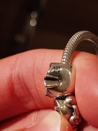 Pulsera Pandora con 9 charms
