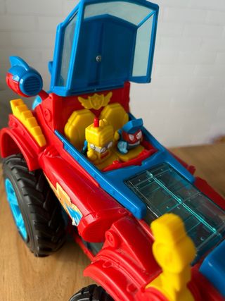 Coche Superthings Kazoom Racer