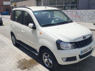 Mahindra Quanto 2016