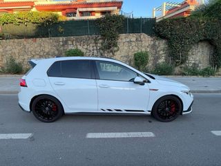 Volkswagen Golf GTI 8 2023