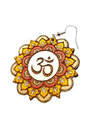 Orecchini Zen Mandala Ohm in Legno, Dipinto a mano
