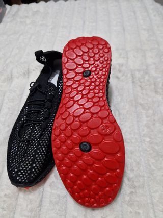 Zapatillas deportivas negras de malla
