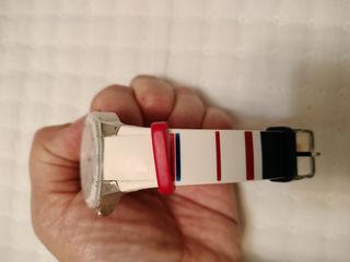 Reloj Tommy Hilfiger Mujer Plata y Blanco