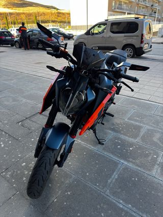 KTM Duke 125 2024