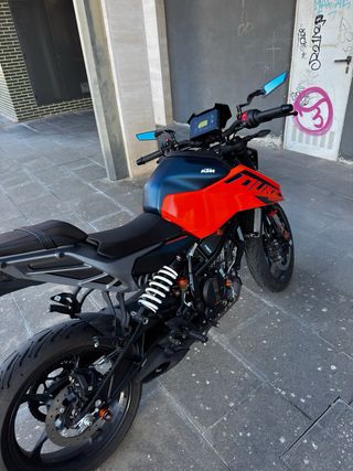 KTM Duke 125 2024