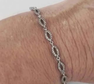 Conjunto Plata de Ley: Colgante, Pulseras y Pendie