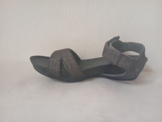 Sandalias Camper Brillantes Negro/Plata