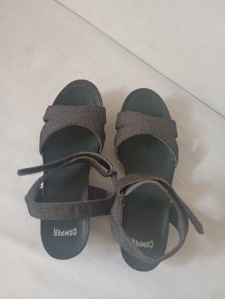 Sandalias Camper Brillantes Negro/Plata