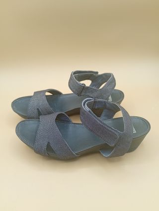 Sandalias Camper Brillantes Negro/Plata