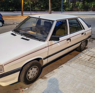 Renault 11 1988