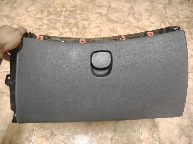 Guantera Alfa Romeo 159 Despiece