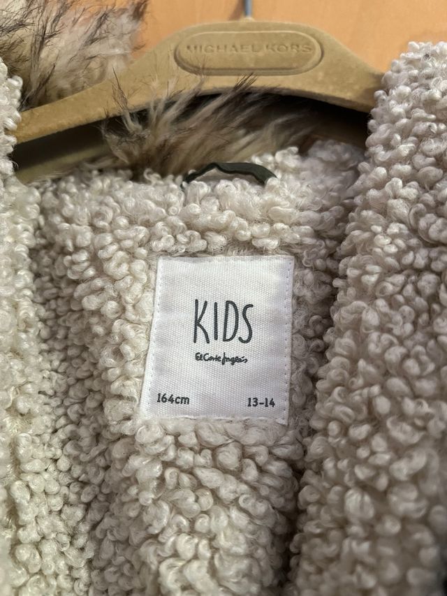 Abrigo niña verde con capucha