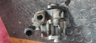 Bomba dirección 7691 955 295 Alfa Romeo GTV II (1