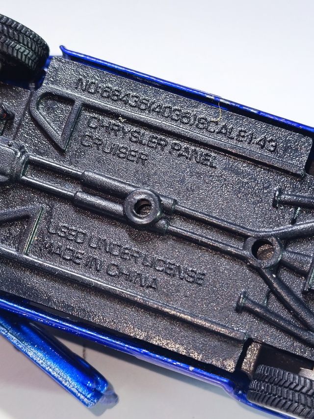 CHRYSLER PT CRUISER PANEL 1/43 AUTOART