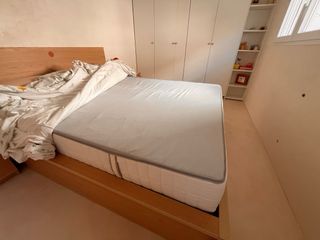 Struttura letto pieghevole Malm+materasso+tavoli