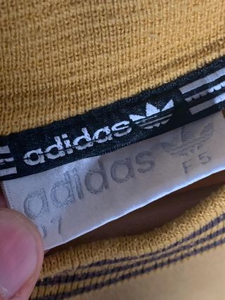 Sudadera Adidas vintage, jersey ligero amarillo