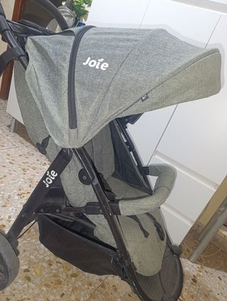 Silla de paseo Joie gris