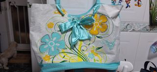 Bolso de playa floral