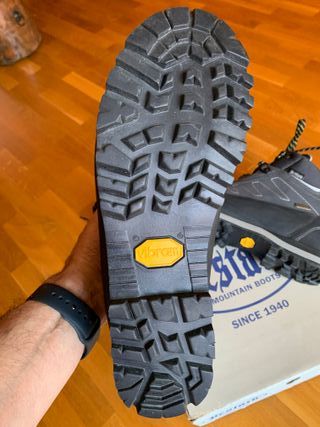 Botas de montaña BESTARD como nuevas.