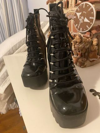 Botines Zara charol tacón plataforma cordones 36