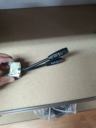 Mando luces Ford Fiesta MK1