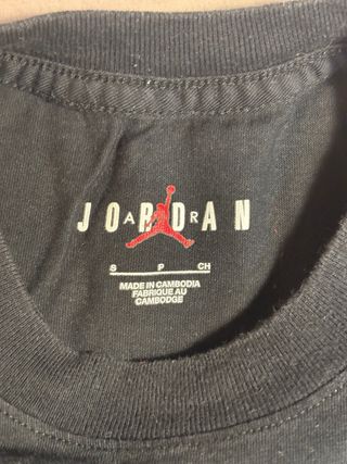 Camiseta Jordan Negra y Turquesa