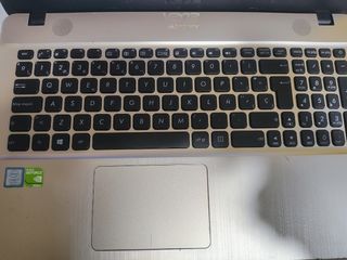 Portátil Asus Intel Core i7 24GB RAM