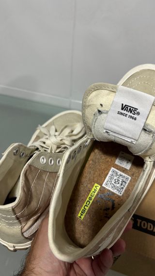 Zapatillas Vans Sk8-Hi Beige y Blancas
