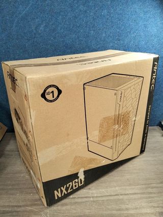 Caja Antec NX260 Mid-Tower ATX ARGB Vidrio