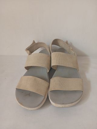Sandalias Clarks Beige/Gris