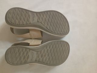 Sandalias Clarks Beige/Gris