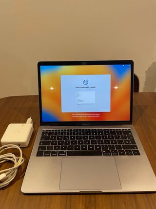 MacBook Pro 13” 2017 (A1708) i5 / 8 GB / 256 GB