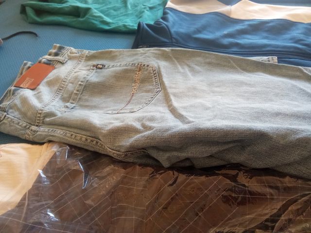 Lote Ropa Vintage Beige y Gris