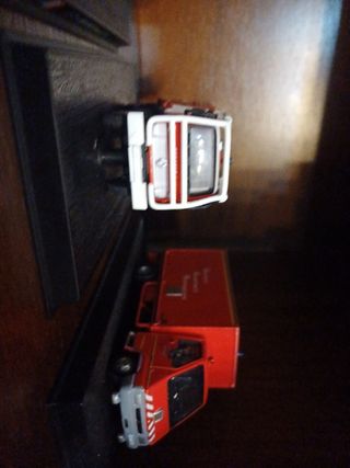 Lotto 4 Camioncini Renault d'epoca