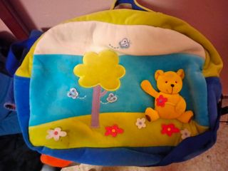 Maleta infantil peluche oso y árbol