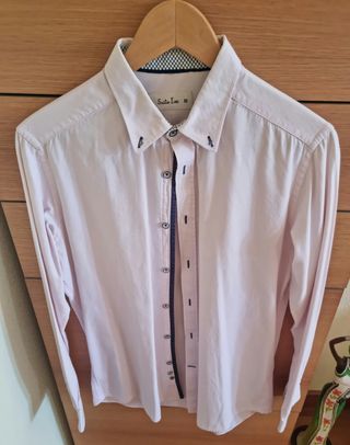 Camisa rosa entallada Talla M