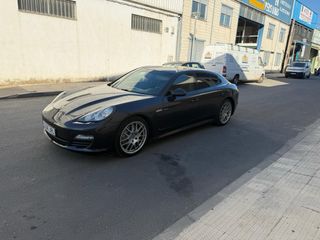 Porsche Panamera 3.0 v6 