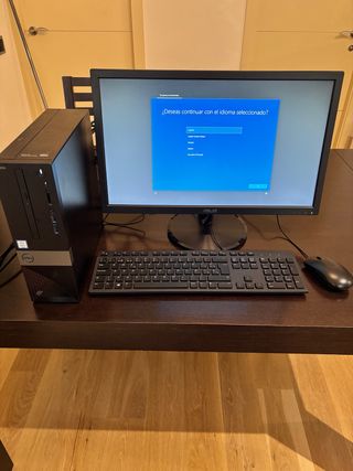PC Dell i3 8ª Gen Negro. Leer