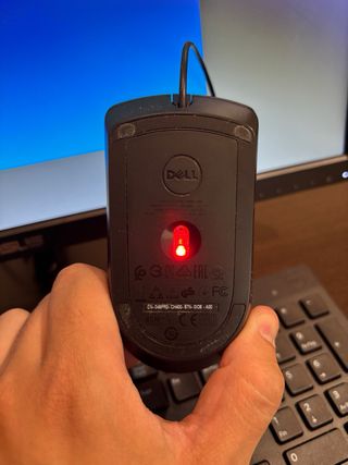 PC Dell i3 8ª Gen Negro. Leer