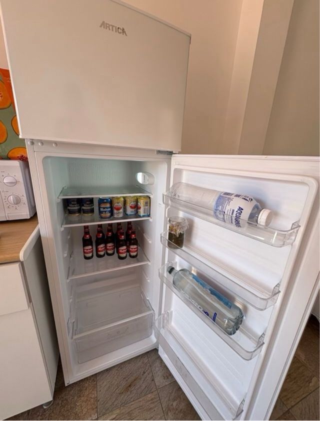 Nevera congelador blanca