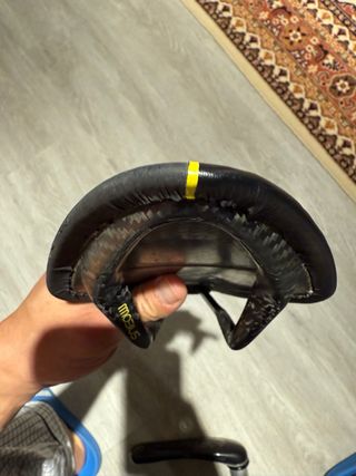 Fizik Arione 00 Carbon Sillin