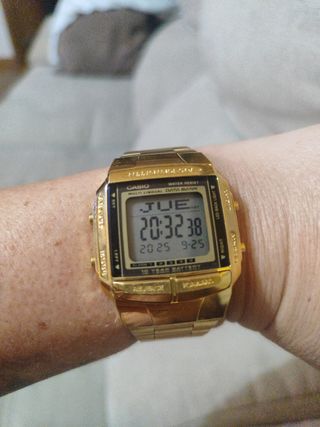 Relojes Casio Mujer Dorado y Plateado