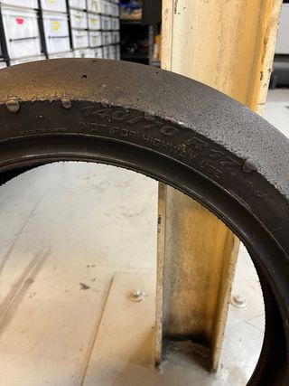 Neumáticos Pirelli SSP 300