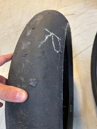 Neumáticos Pirelli SSP 300