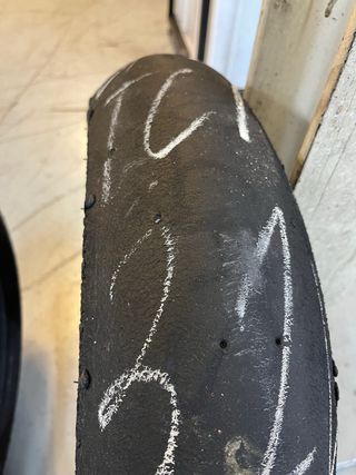 Neumáticos Pirelli SSP 300