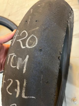 Neumáticos Pirelli SSP300