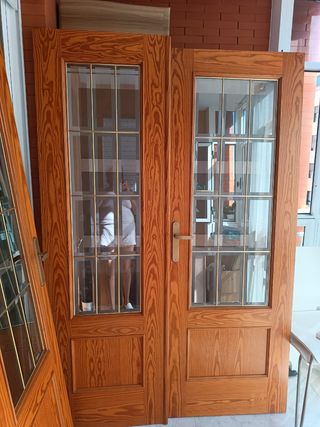 Puertas de madera con cristal