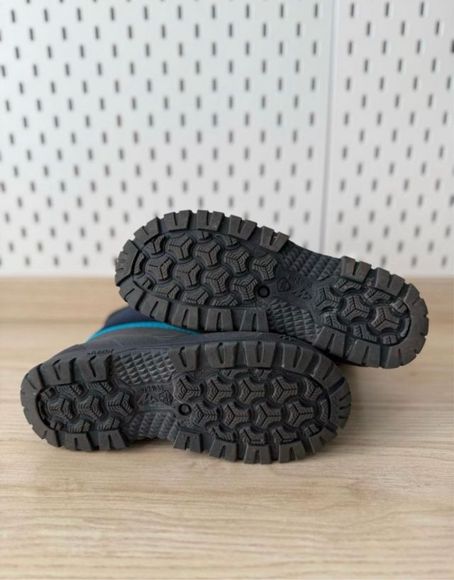 Stivali da neve per bambini taglia 34-35